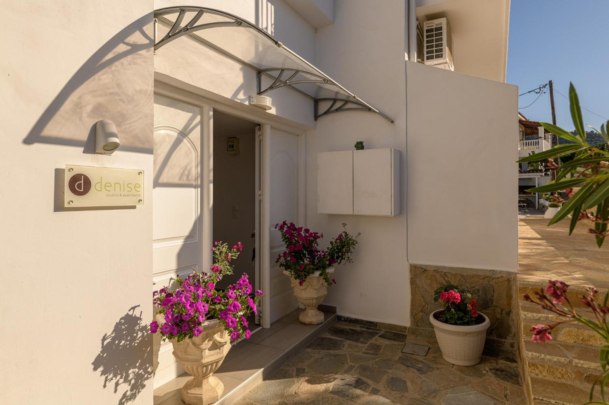 Denise Studios&apartments Argassi