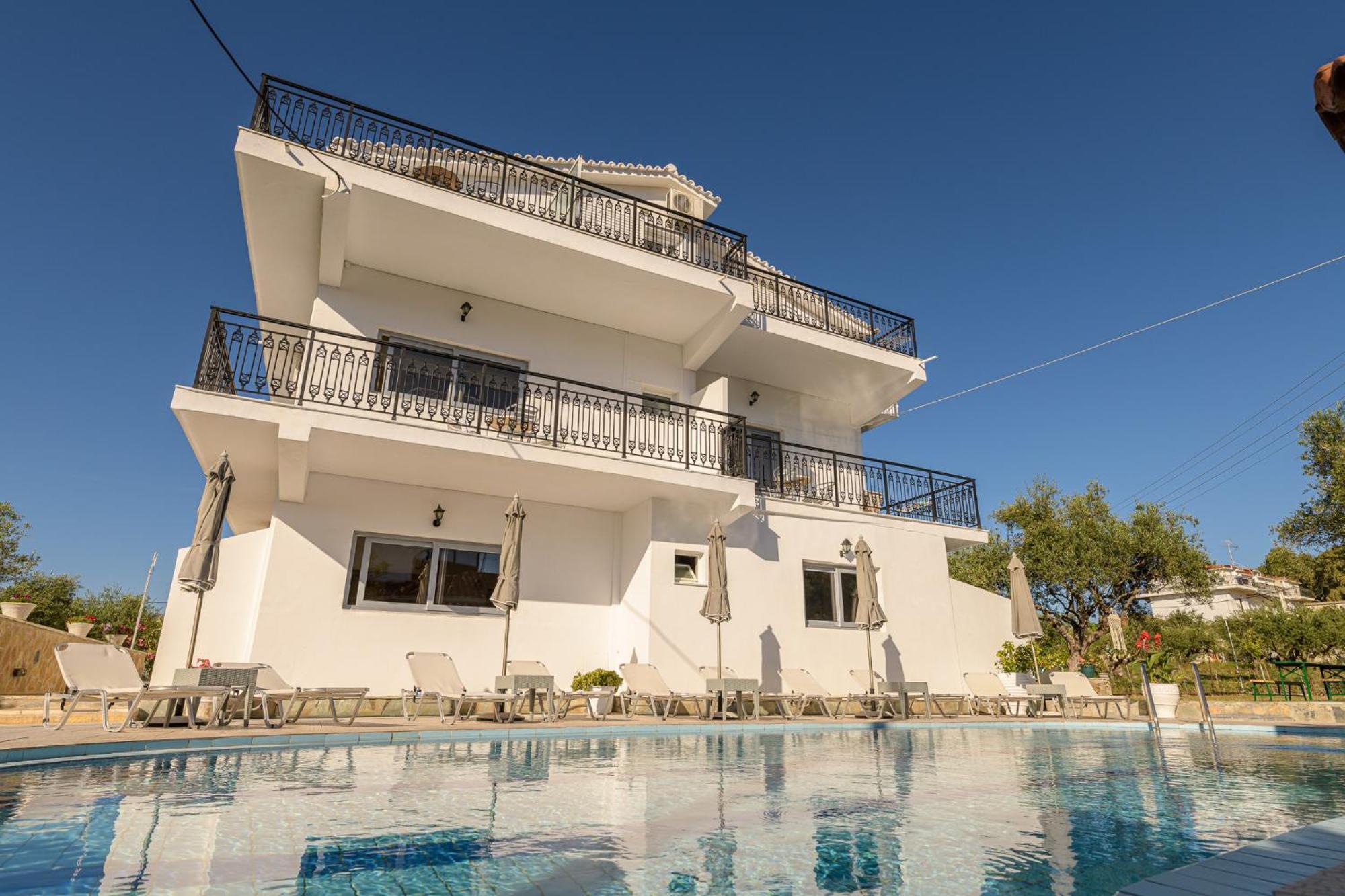 Aparthotel Denise Studios&apartments Argassi